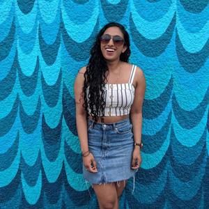 Meet your Posher, Aksana